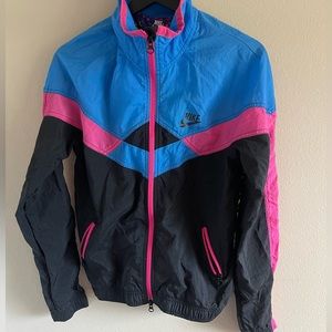 Nike Sportswear Womens Black Pink Blue Zip Windbreaker